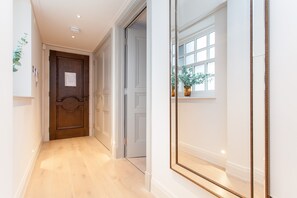 Hallway - Hope House Residences by Aeria Apartments (London)