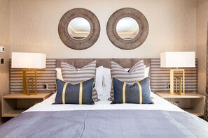 Penthouse Apartment | Individually decorated, individually furnished, iron/ironing board - Hope House Residences by Aeria Apartments (London)