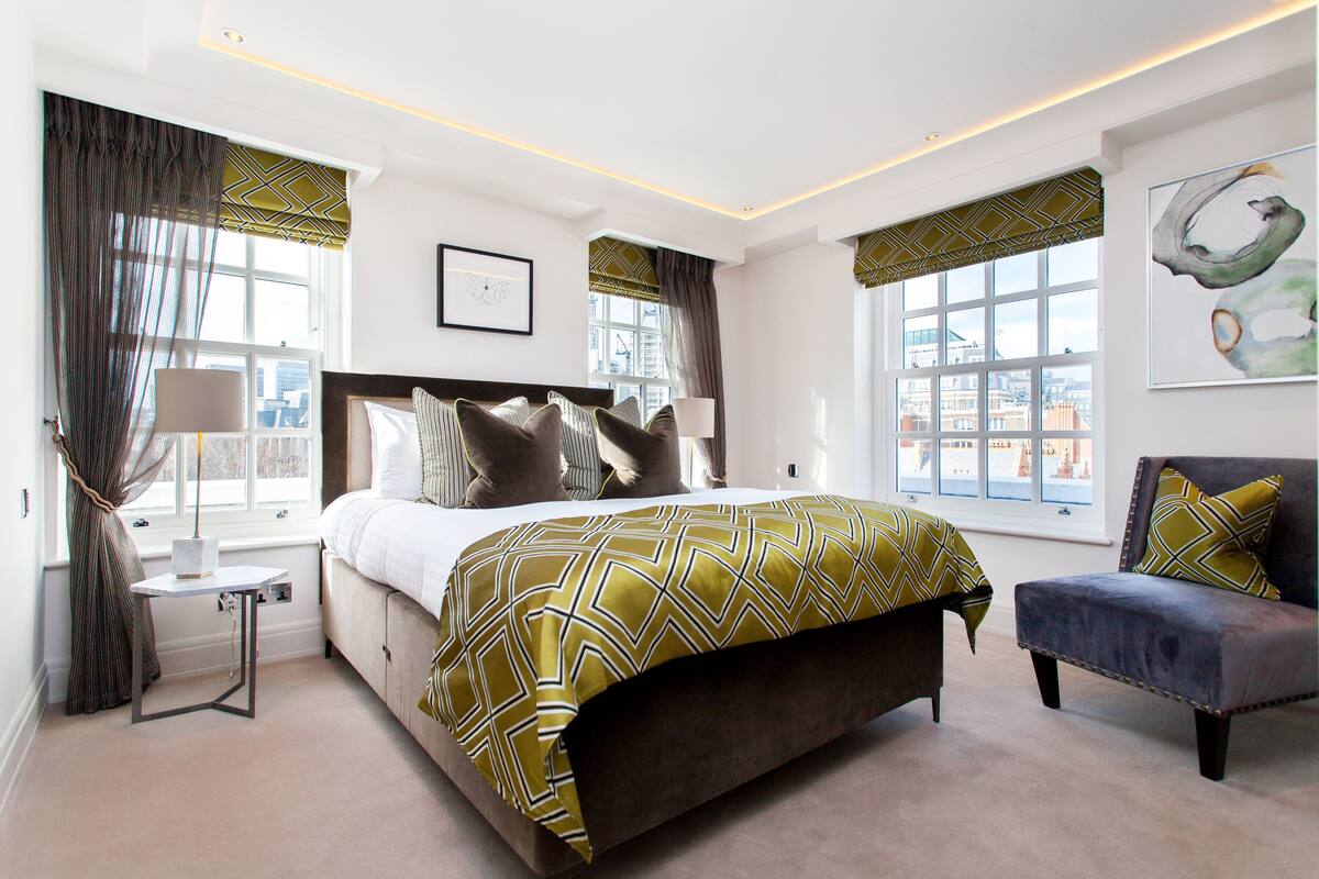 Penthouse Apartment | Iron/ironing board, WiFi (free), individually decorated