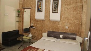 Deluxe Room | WiFi (free) - Hotel Shakun (Durg)