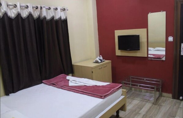 Deluxe Room | WiFi (free) - Hotel Shakun (Durg)