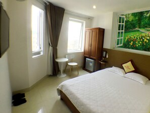 Phòng đôi Superior | Minibar, bàn, màn/rèm cản sáng, truy cập Internet không dây miễn phí 