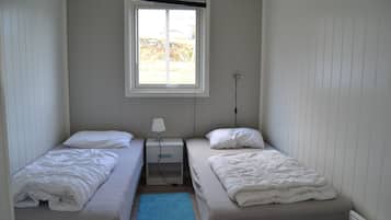 Family Apartment | 1 bedroom, iron/ironing board, free WiFi, bed sheets