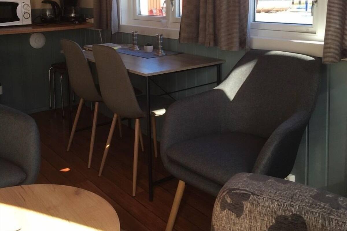 Iron/ironing board (on request), free WiFi, bed sheets