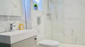 Free toiletries, hair dryer, towels