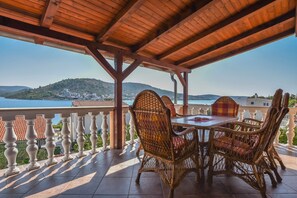 Apartment (A2) | Water view