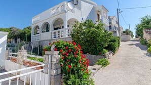 Exterior - Apartment Zvonimir (Necujam)