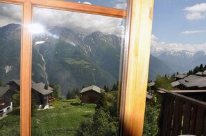 公寓, 2 间卧室 | 阳台景观