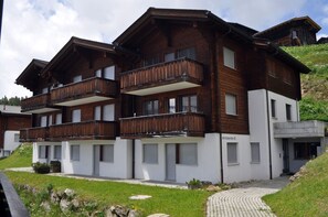 Esterni
