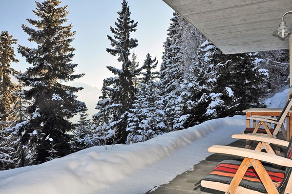 Leilighet, 3 soverom | Terrasse/patio