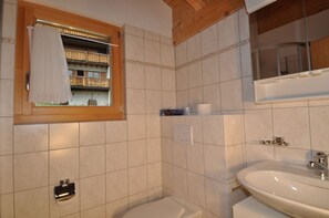 Apartment, 2 Bedrooms | Bathroom | Hair dryer - Camelot 5 (Bettmeralp)