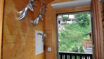 Apartment, 2 Bedrooms | Iron/ironing board, free WiFi