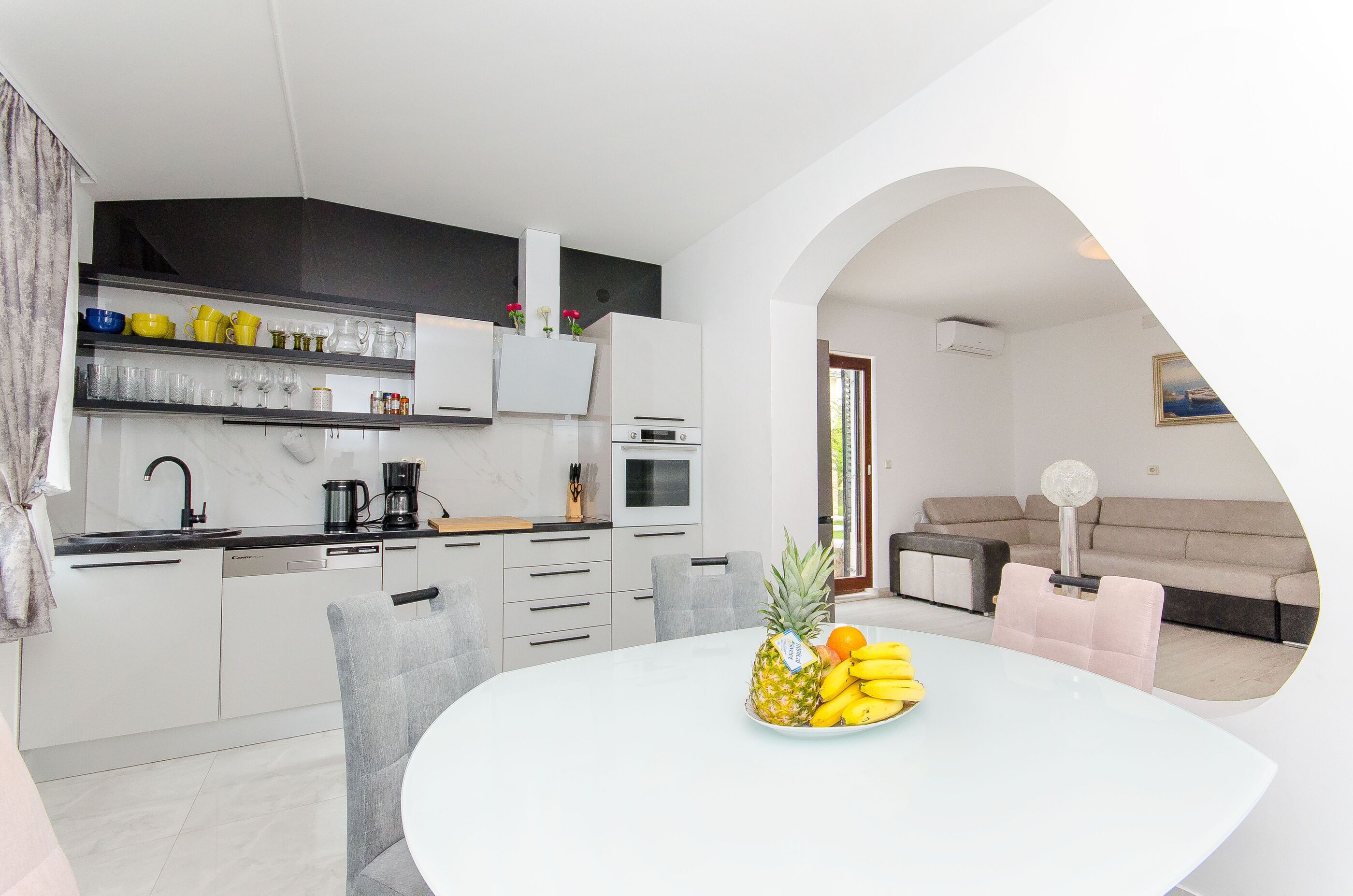 Apartment (A1) | Private kitchen | Fridge, oven, stovetop, espresso maker