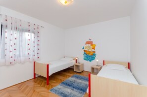 Apartment (A1) | Iron/ironing board, free WiFi