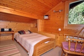 Apartment, 3 Bedrooms | Free WiFi - Harpa OG (Bettmeralp)