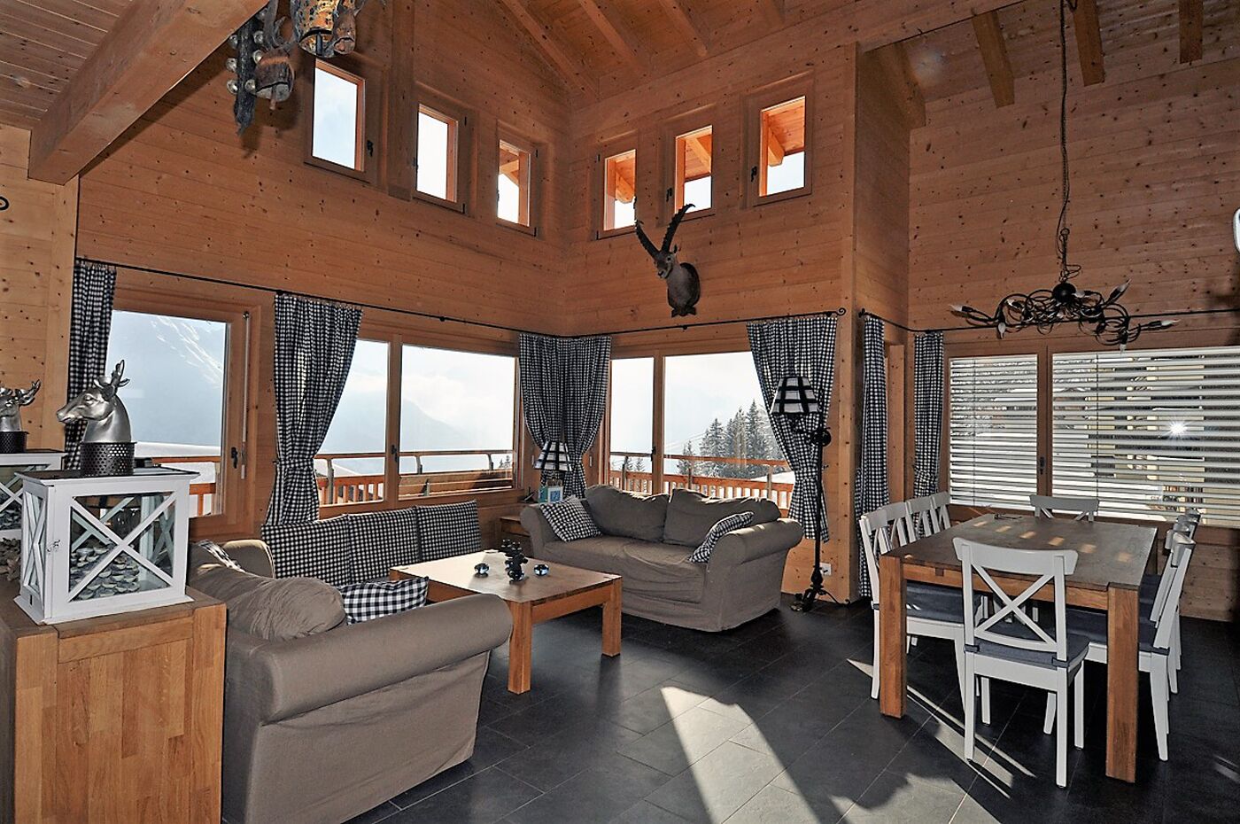 Chalet, 5 Bedrooms | Living room | TV, DVD player