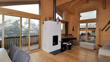 Chalet, 3 chambres | Coin séjour