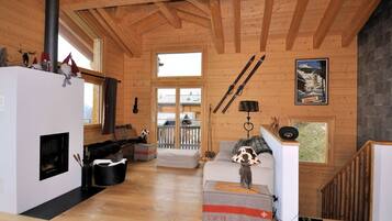 Chalet, 3 chambres | Coin séjour