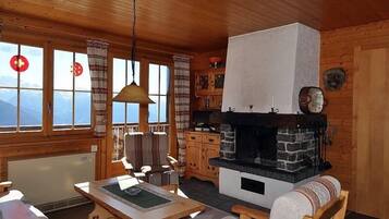 Apartment, 2 Schlafzimmer | Wohnzimmer