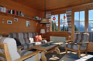 Apartment, 2 Schlafzimmer | Wohnbereich