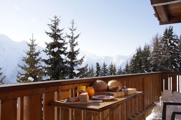 Chalet, 4 kamar tidur | Balkon