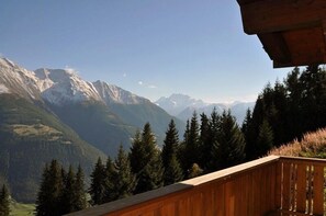 Chalet, 4 Bedrooms | Mountain view