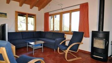 Chalet, 4 chambres | Salle de séjour