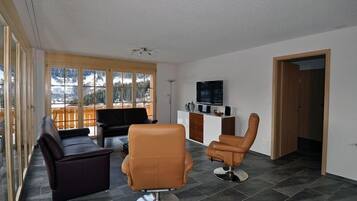 Appartement, 4 chambres | Salle de séjour