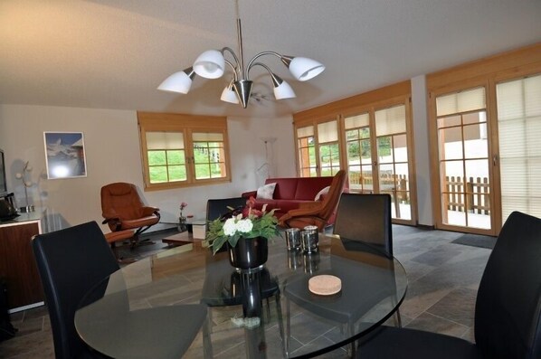 아파트, 침실 2개 | 객실 내 식사 공간