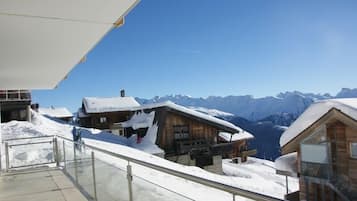 Apartment, 3 Bedrooms | Balcony