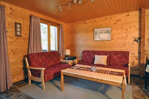 Appartamento, 3 camere da letto | Area soggiorno | TV