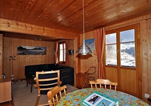 Chalet, 2 Bedrooms | Living area | TV, DVD player - Maxima (Fiesch)