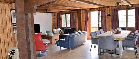 Apartment, 3 Schlafzimmer | Wohnbereich