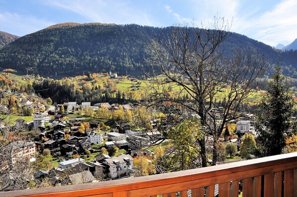 Apartment, 3 Bedrooms | Mountain view