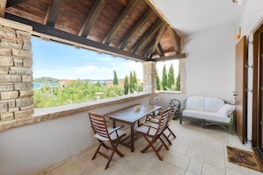Apartment (A3) | Balcony