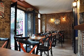 Free daily local cuisine breakfast