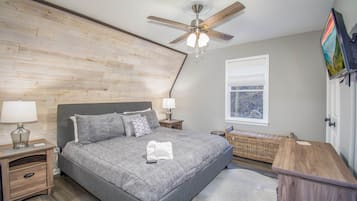 2 bedrooms, iron/ironing board, travel crib, free WiFi