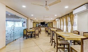 Breakfast area - (Vadodara)