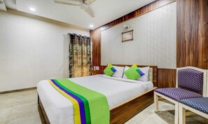 Economy Double Room | Bathroom - (Vadodara)