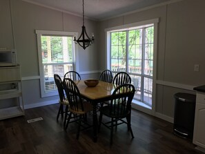 تناول الطعام