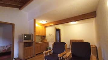 Comfort-Apartment, 2 Schlafzimmer | Wohnzimmer