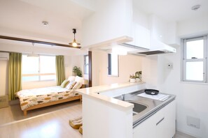 Room (4) | Private kitchenette - Lilix (Tokyo)