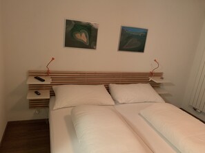 Standard Double or Twin Room | Free WiFi, bed sheets