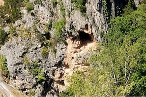 Spelunking/cave exploring