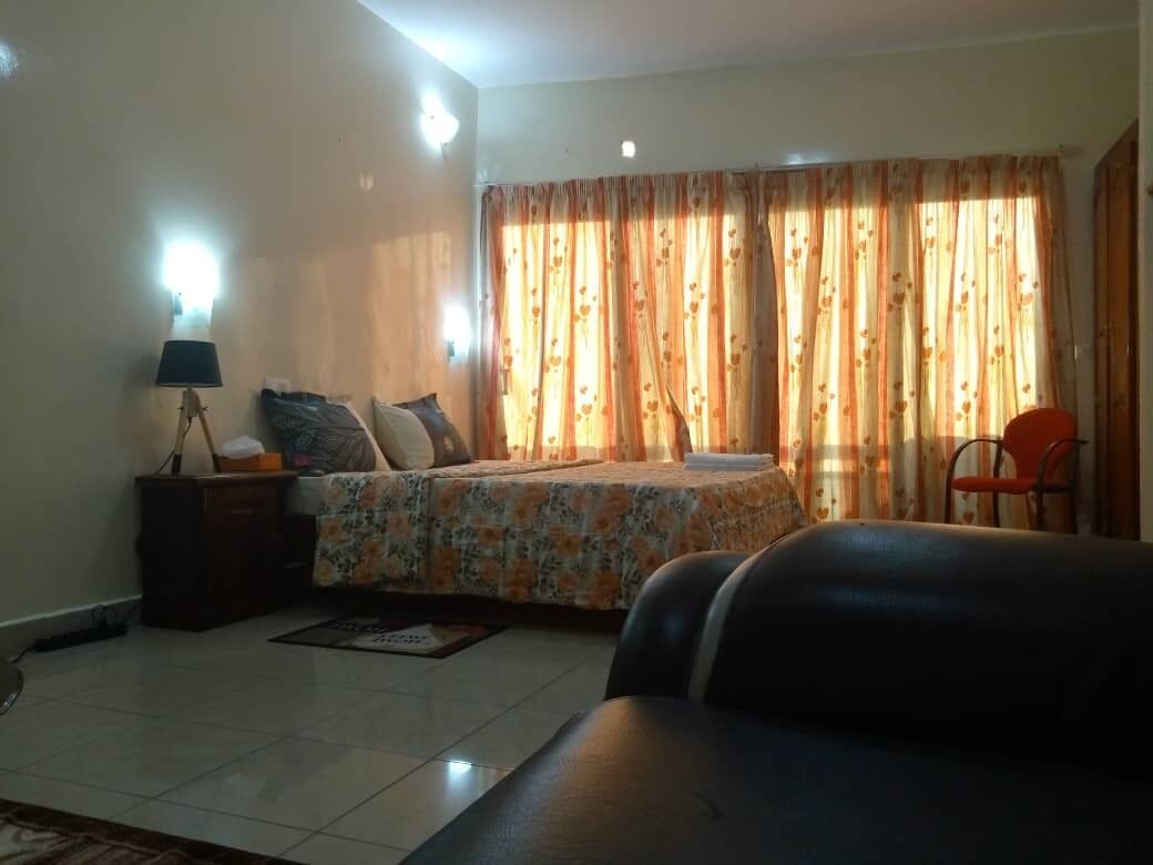 1 chambre, fer et planche à repasser, Wi-Fi