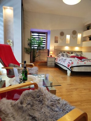 Căn hộ Deluxe (Nr 10) | 1 phòng ngủ, bàn, bàn ủi/dụng cụ ủi quần áo 
