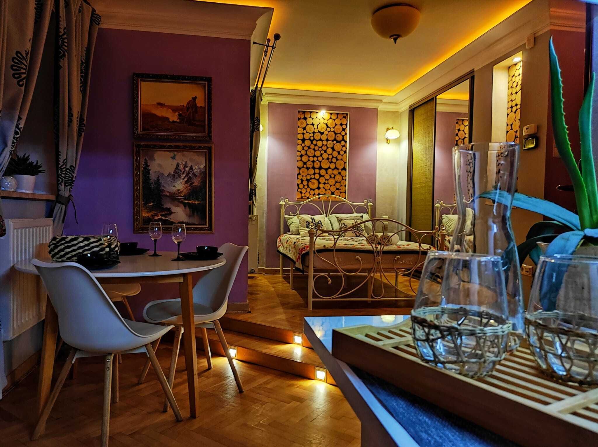 1 phòng ngủ, bàn, bàn ủi/dụng cụ ủi quần áo 