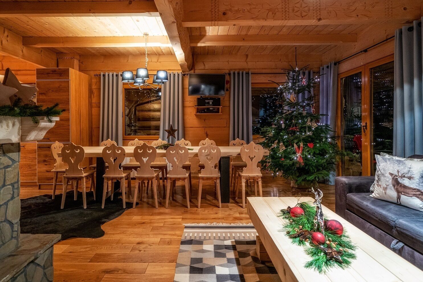 Mökki (Domek  6) | Ruokasali