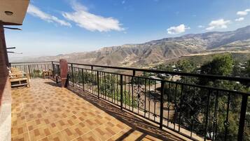 Apartamento luxo | Terraço/pátio