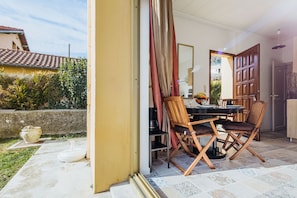 Outdoor dining - Le Garibaldi - Studio cosy Sospel (Sospel)